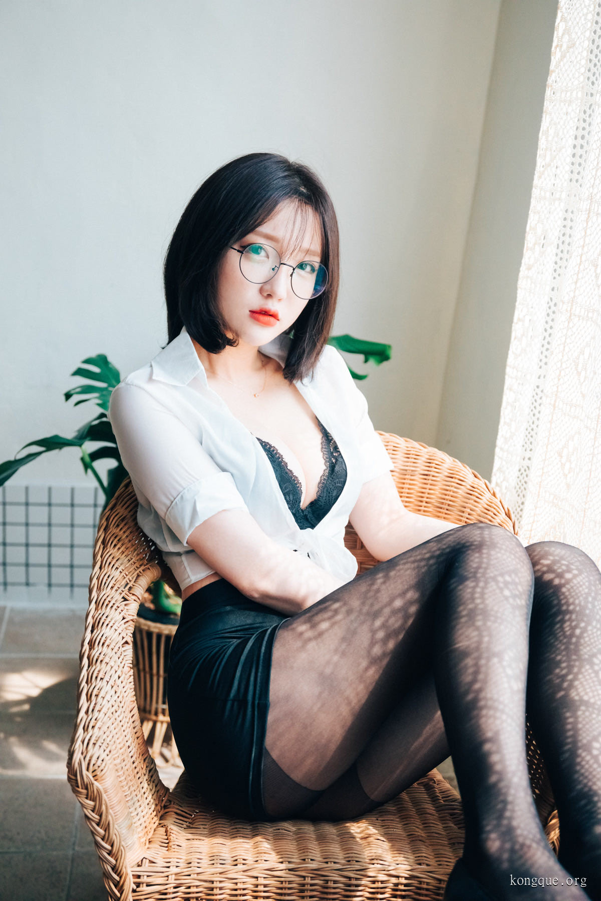 Loozy(韩国) - 全套166期&视频[326.8G-2025.2] - 孔雀海|珍藏合集-孔雀海|珍藏合集